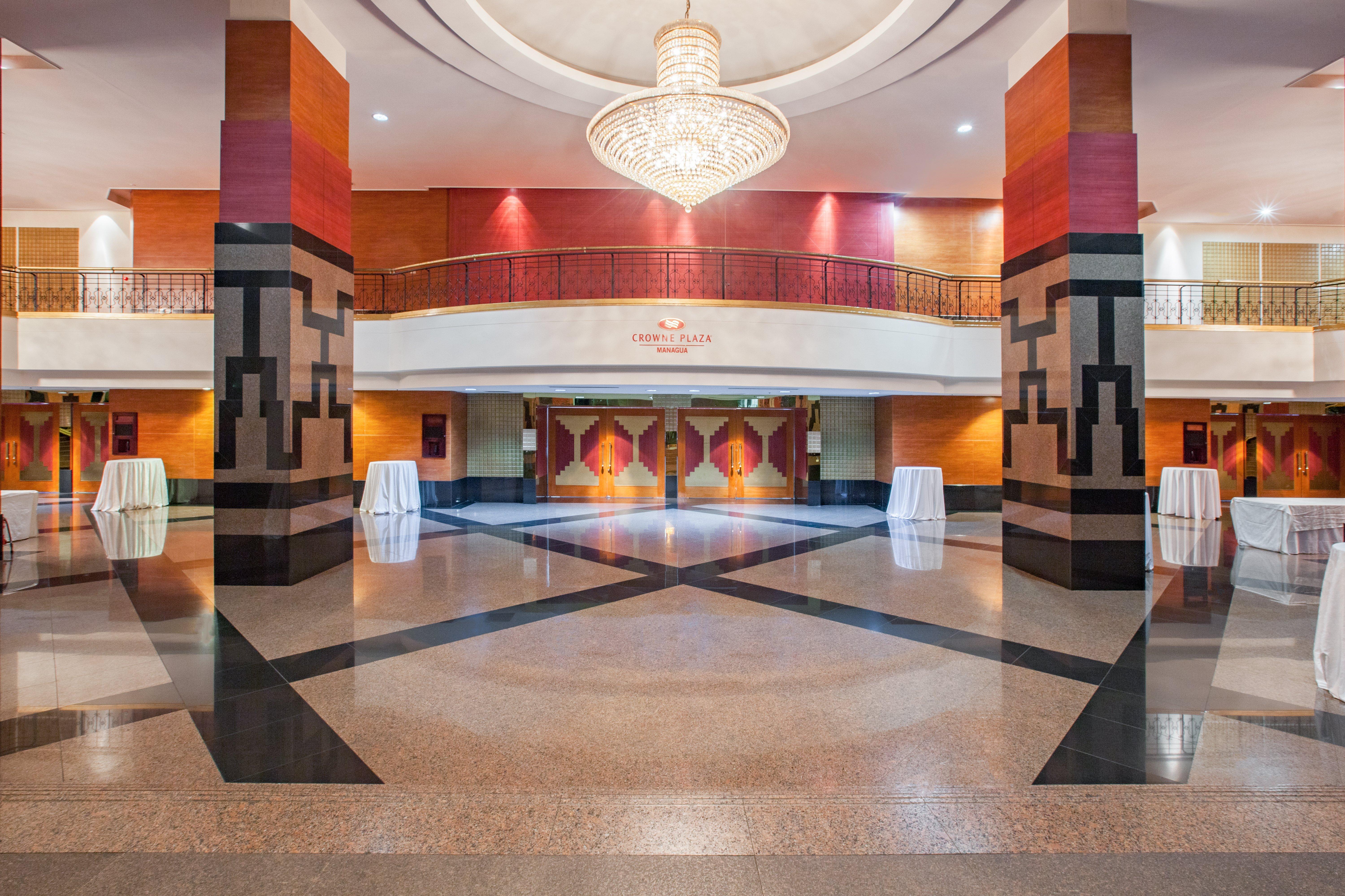 Hotel Crowne Plaza Managua By Ihg Extérieur photo