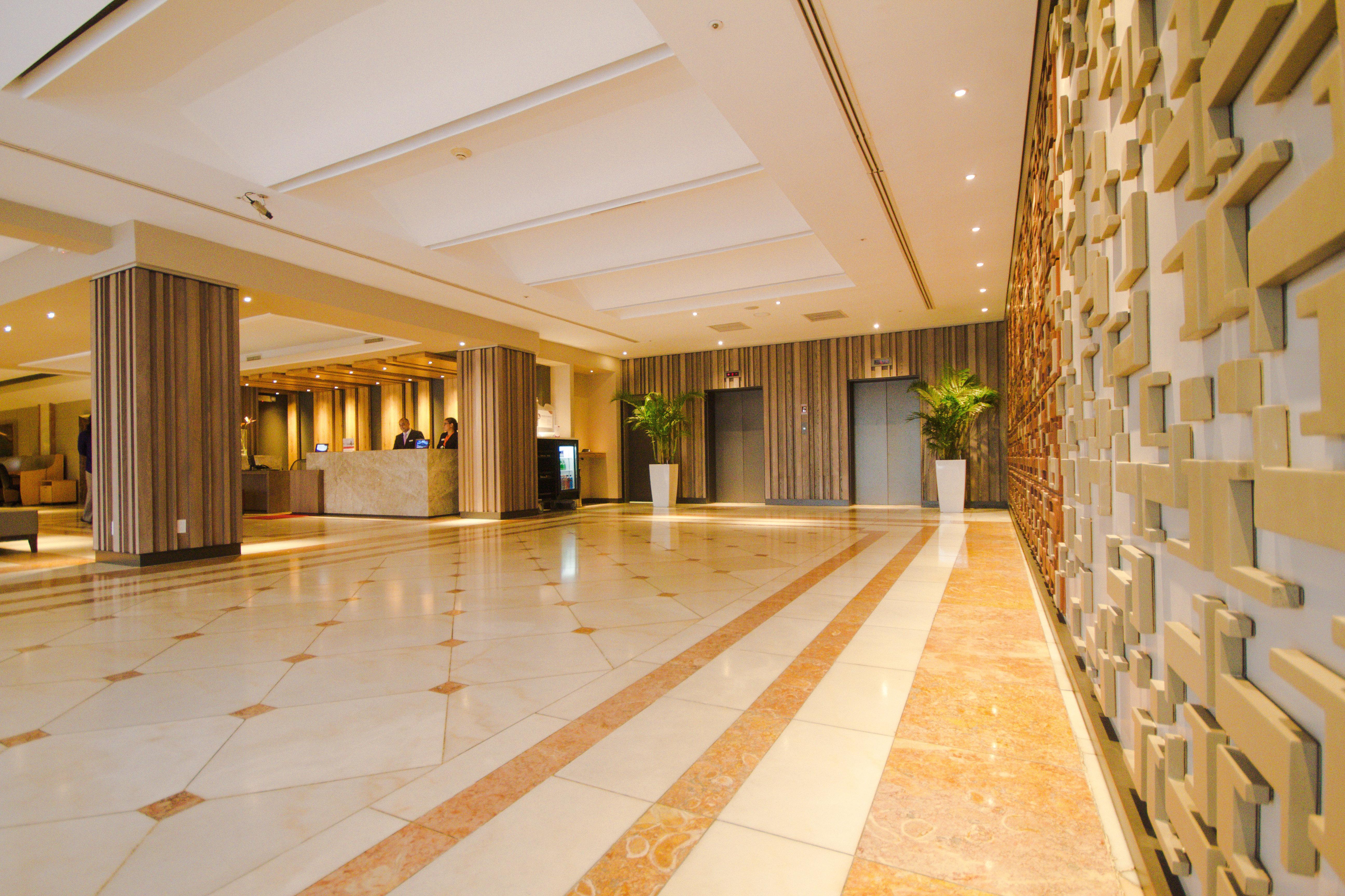 Hotel Crowne Plaza Managua By Ihg Extérieur photo
