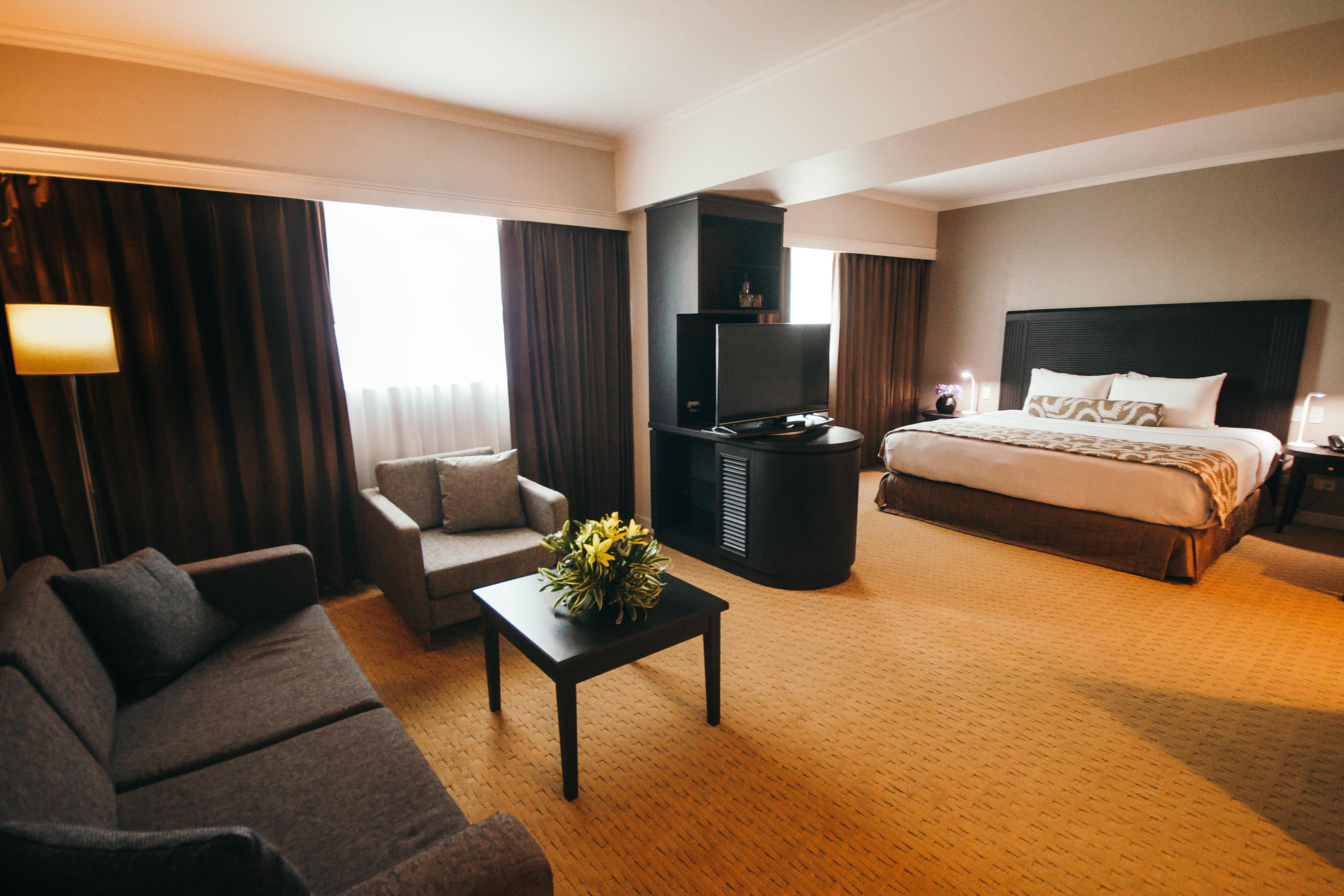 Hotel Crowne Plaza Managua By Ihg Extérieur photo