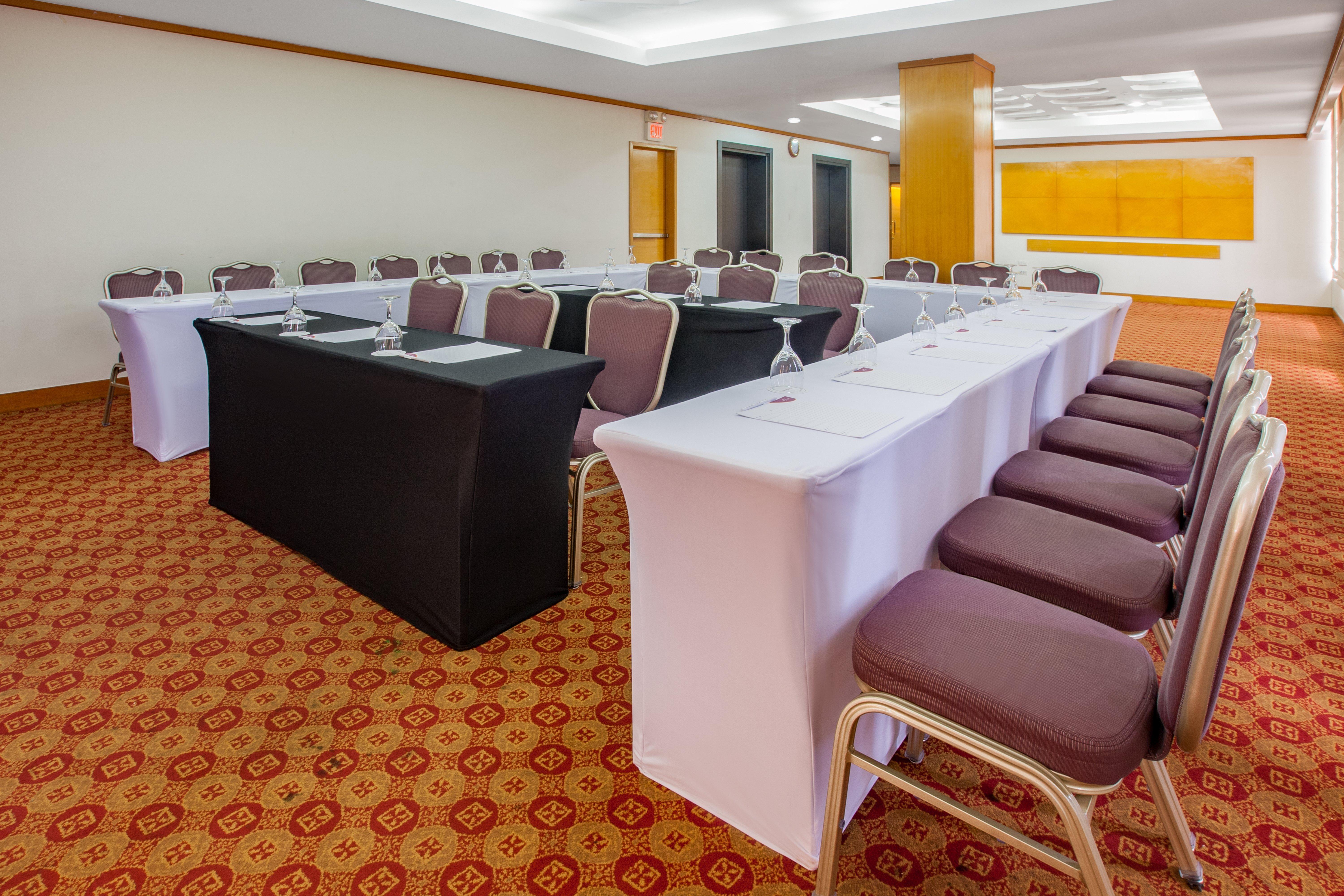 Hotel Crowne Plaza Managua By Ihg Extérieur photo
