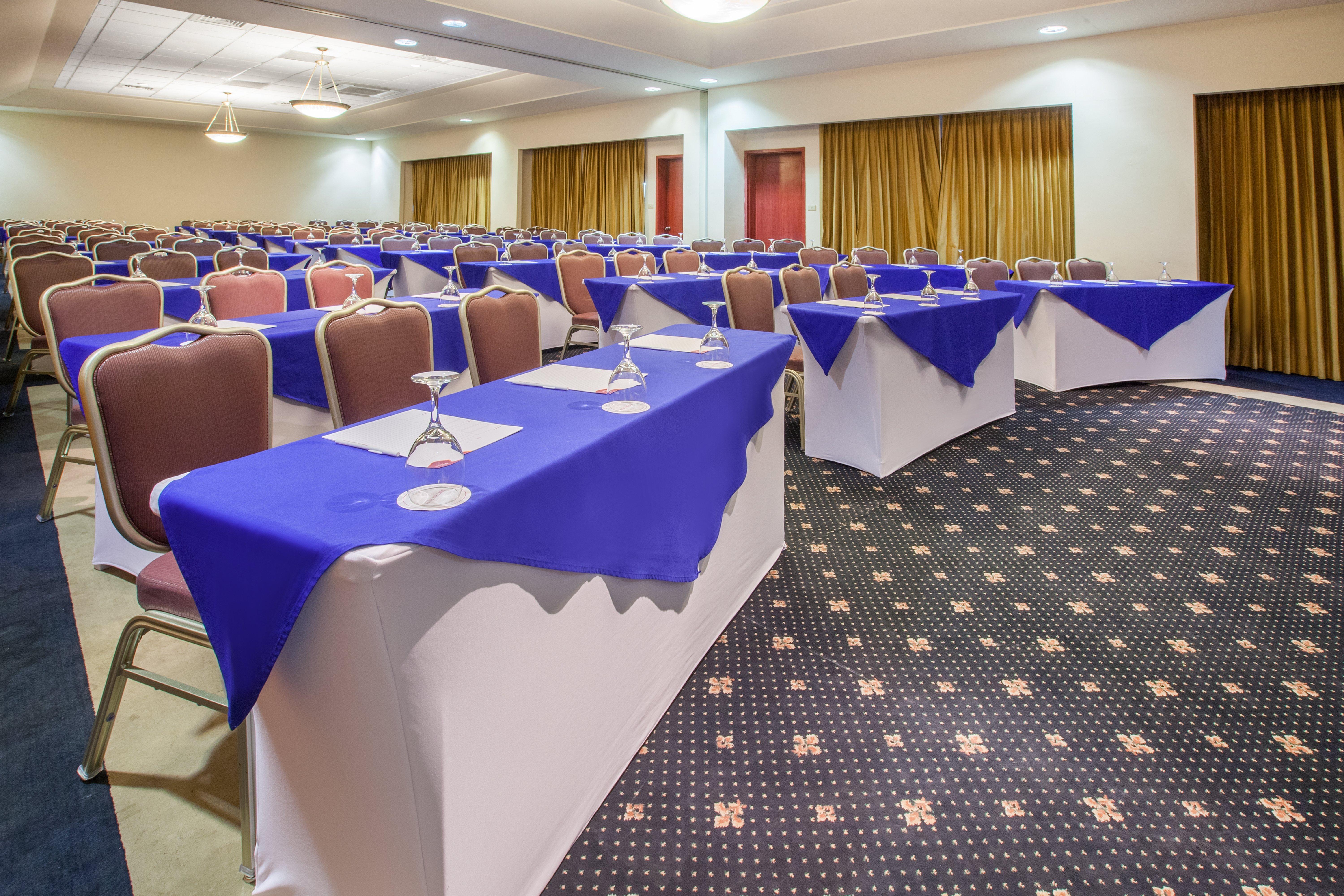 Hotel Crowne Plaza Managua By Ihg Extérieur photo