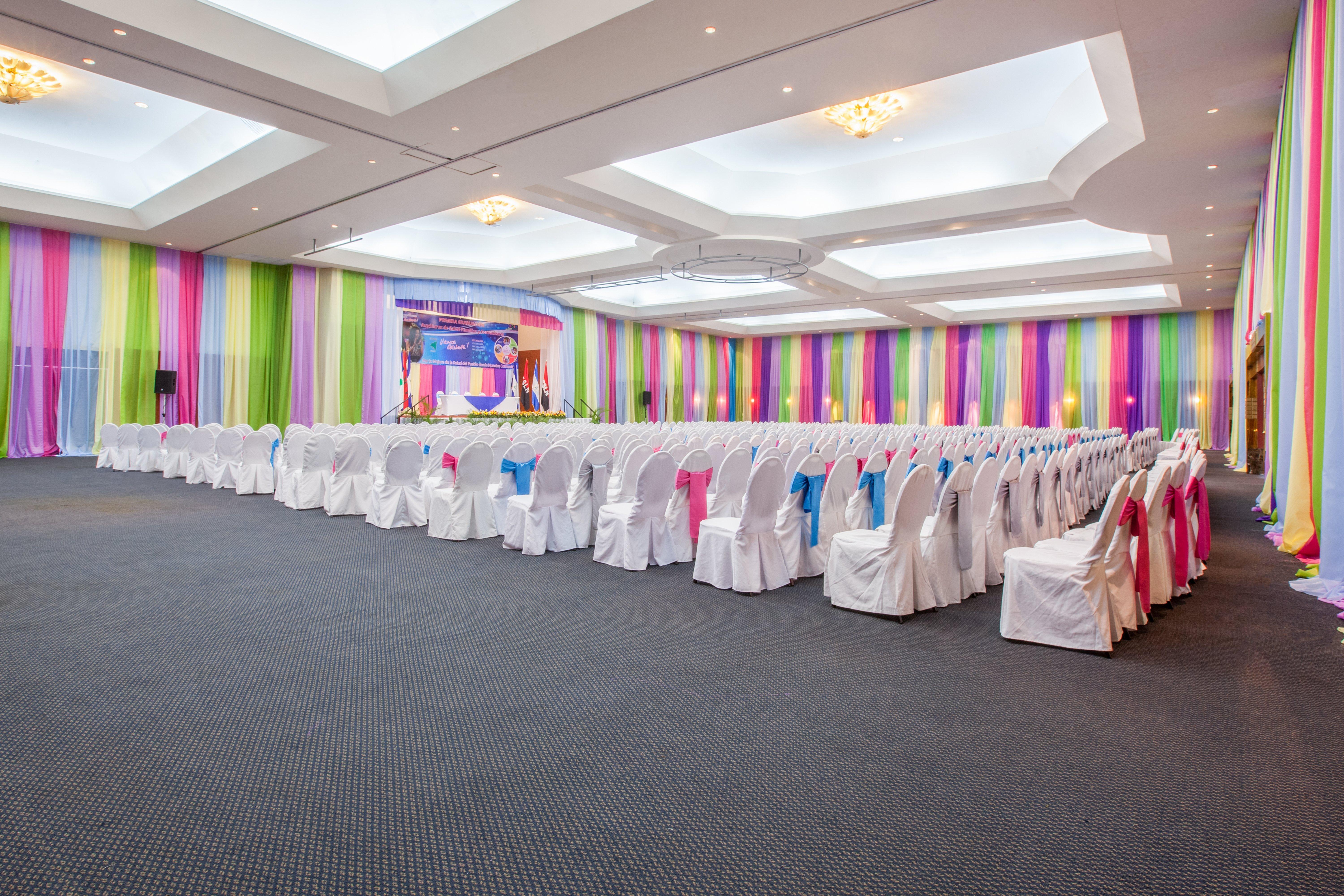 Hotel Crowne Plaza Managua By Ihg Extérieur photo