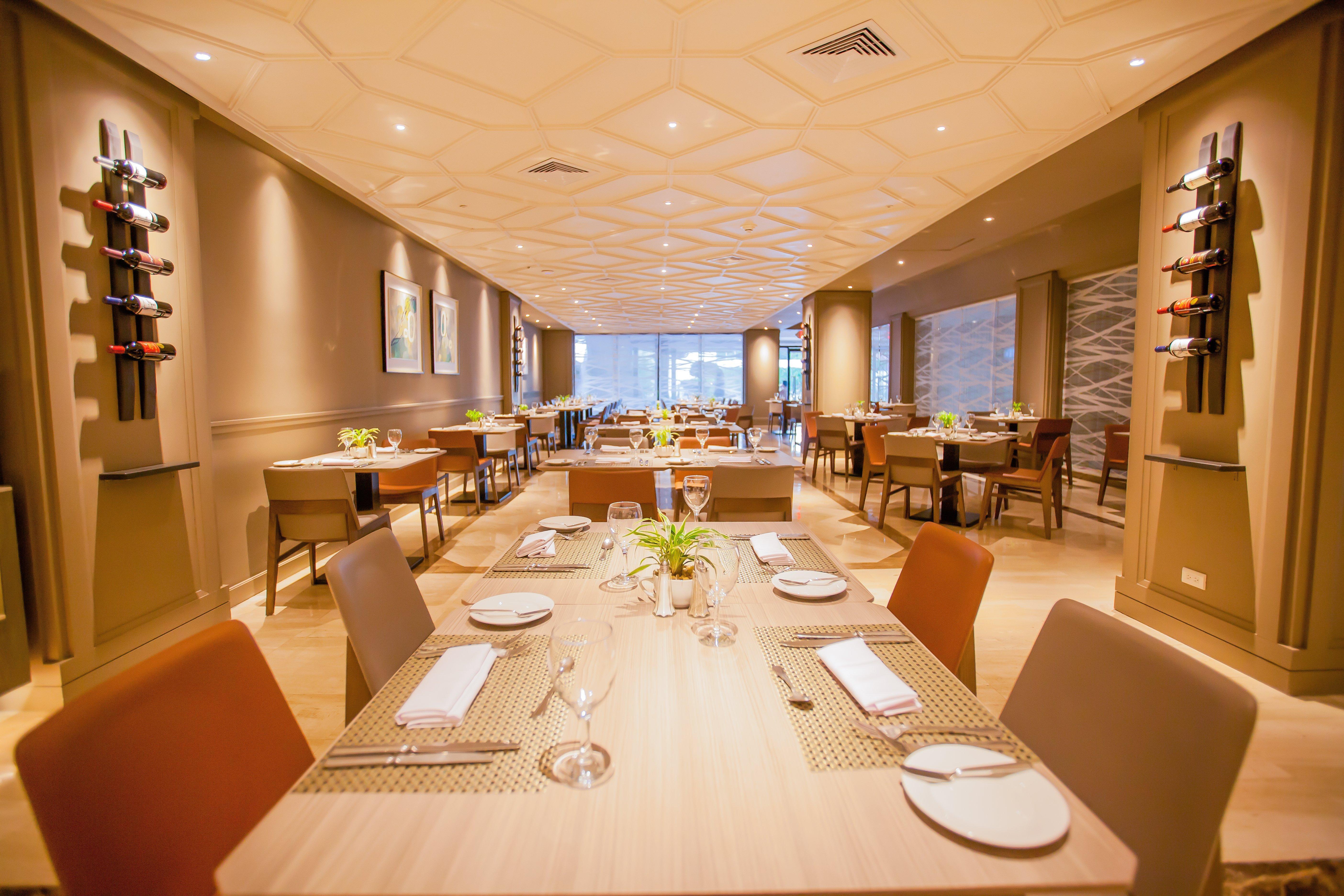 Hotel Crowne Plaza Managua By Ihg Restaurant photo